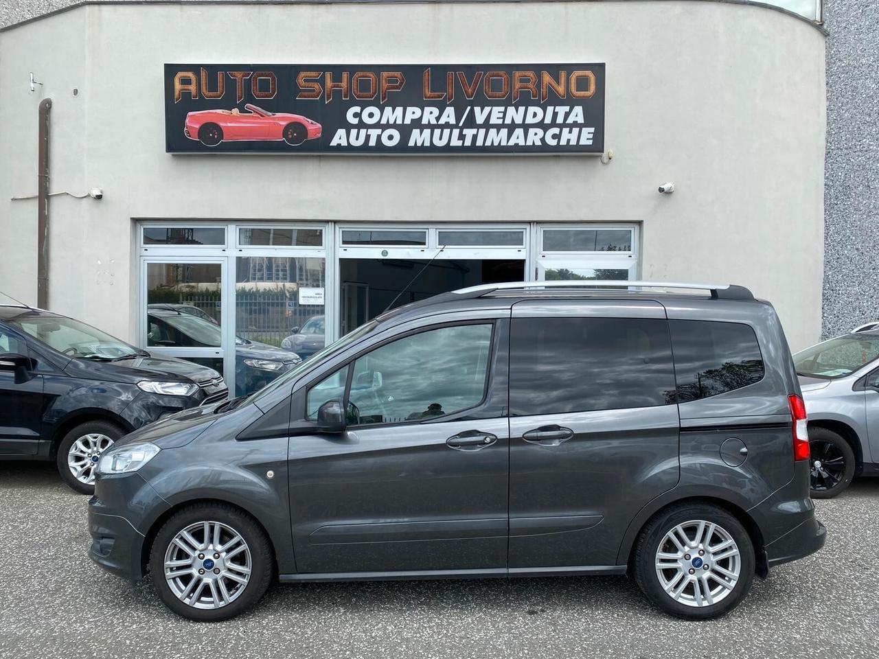 Ford Tourneo Connect 1.5 TDCi 120 CV Titanium