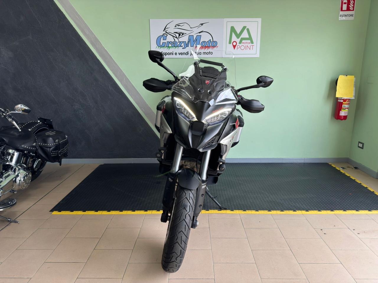 Ducati Multistrada V4 RALLY TRAVEL & RADAR