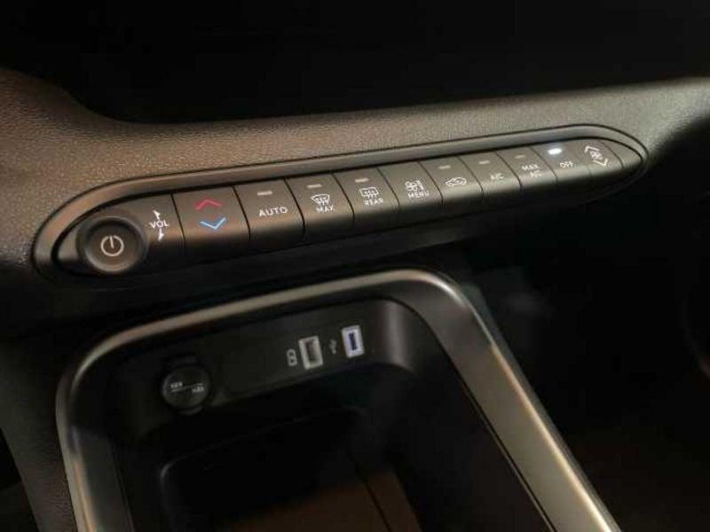 Jeep Avenger 1.2 turbo Altitude fwd 100cv