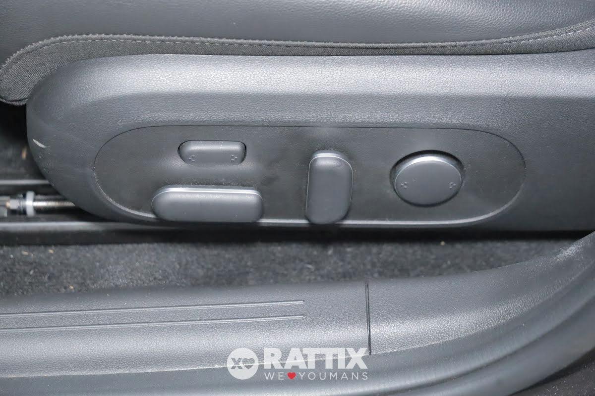 Hyundai IONIQ 6 motore elettrico 77,4 kWh Evolution AWD + tetto panoramico