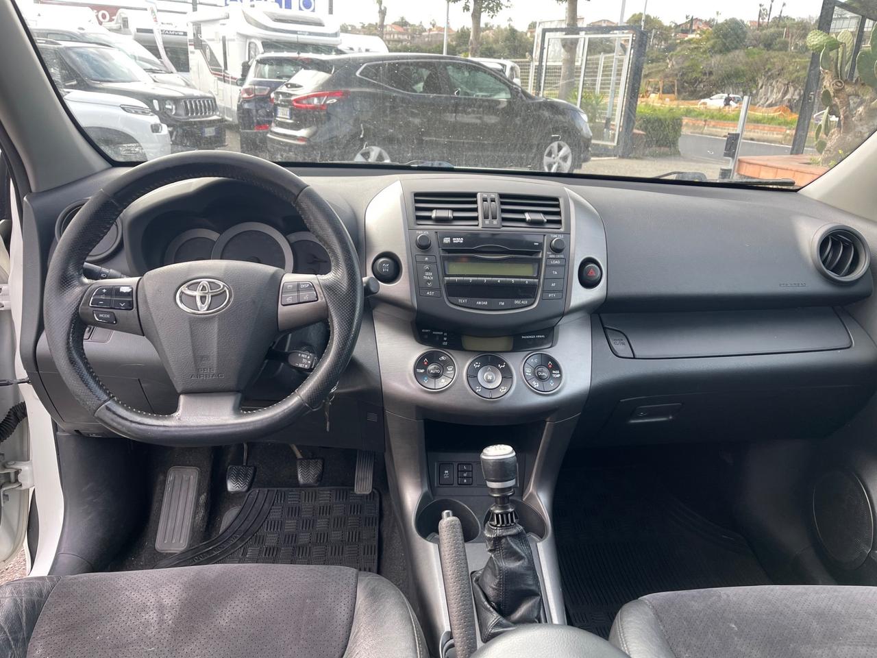 Toyota RAV 4 RAV4 2.2 D-4D 150 CV Luxury