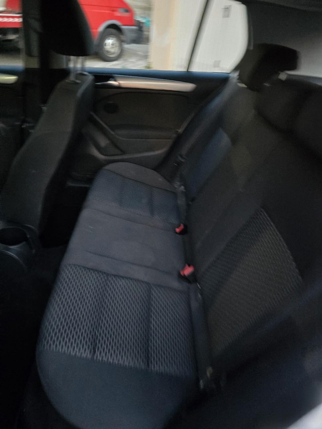 Volkswagen Golf 1.6 TDI DPF 5p. 2012