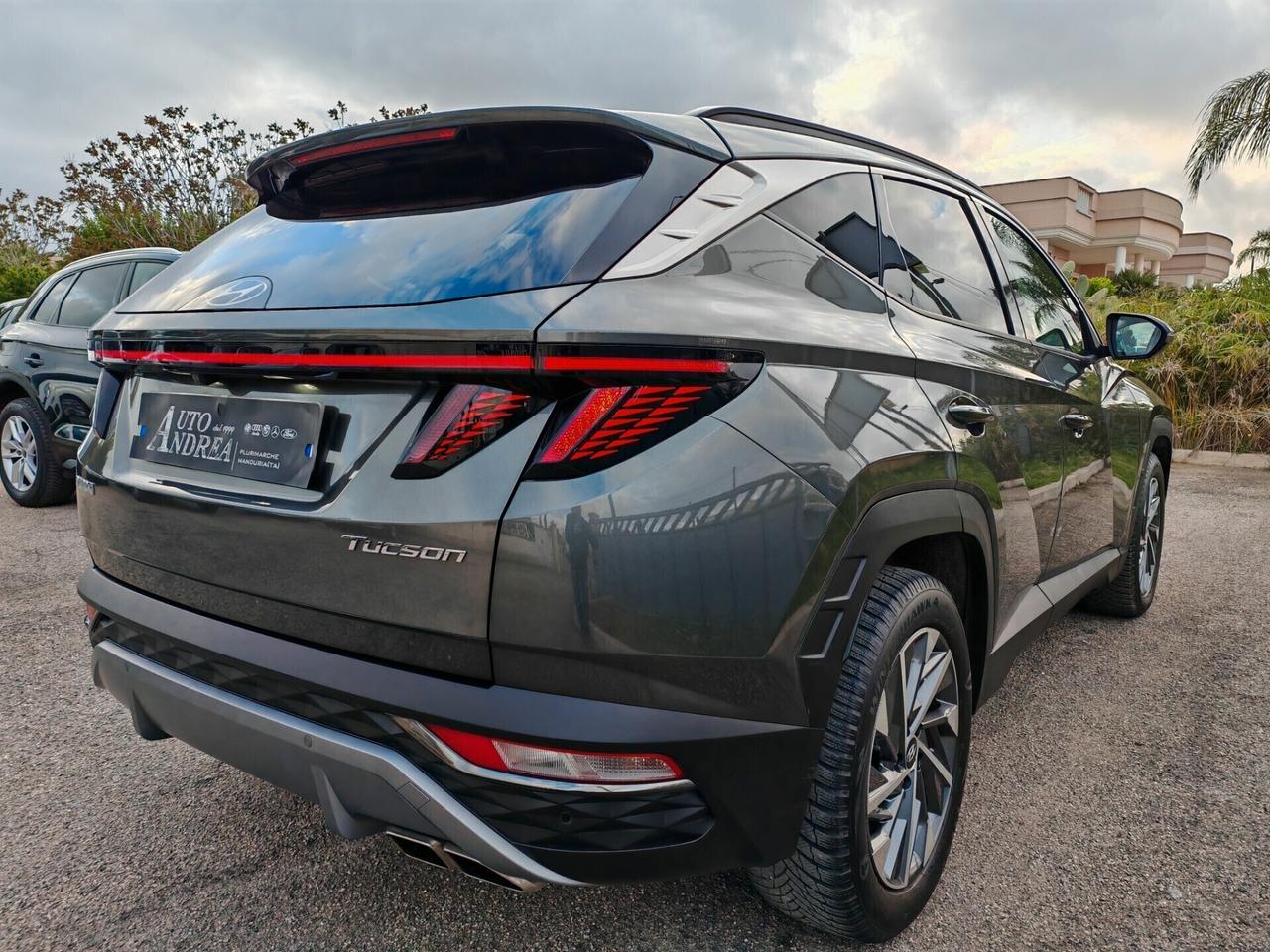 Hyundai Tucson 16crdi hybrid navig cam led 2022