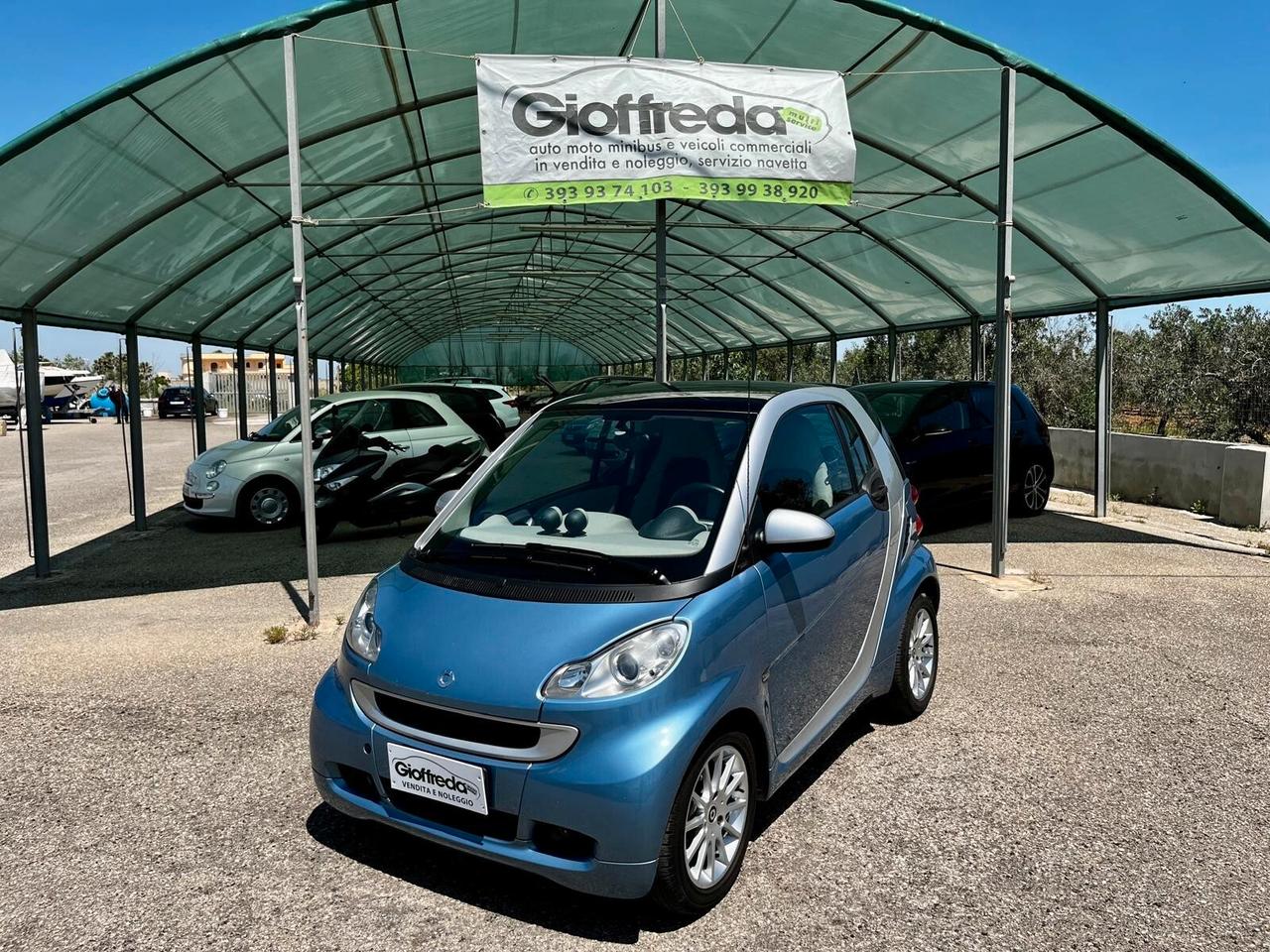 Smart ForTwo 1000 52 kW MHD coupé passion