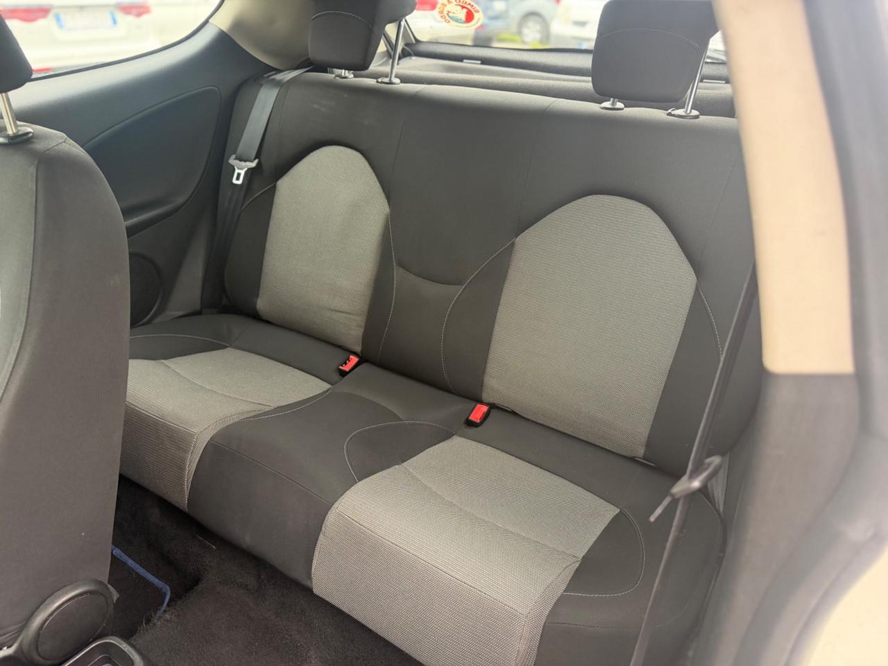 Alfa Romeo MiTo 1.4 78 CV NEOPATENTATI