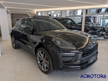 PORSCHE Macan 2.0