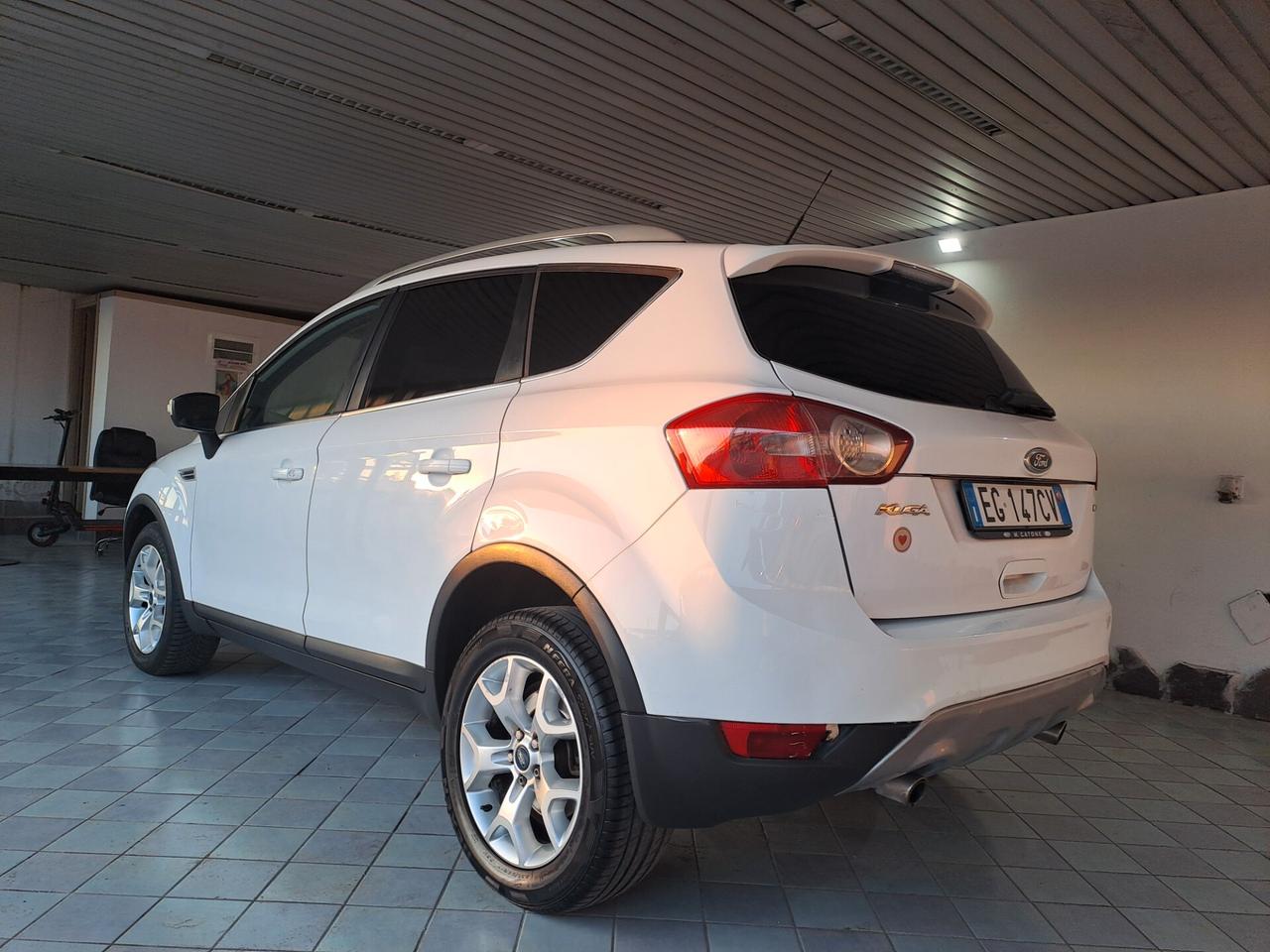 Ford Kuga 2.0 TDCi 140 CV 2WD Titanium DPF