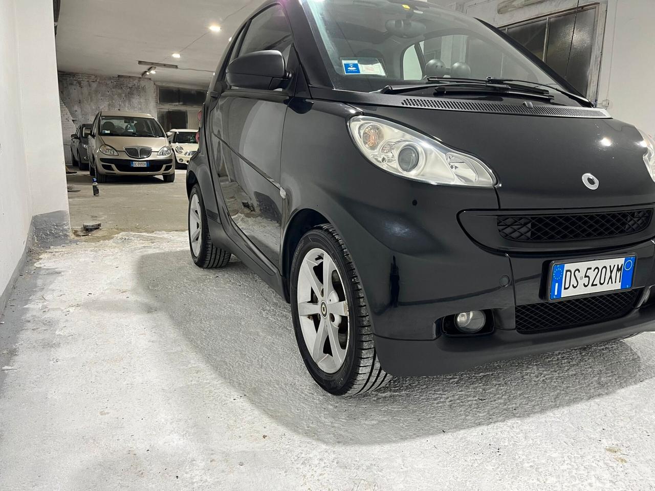 Smart ForTwo 1000 62 kW coupé pulse