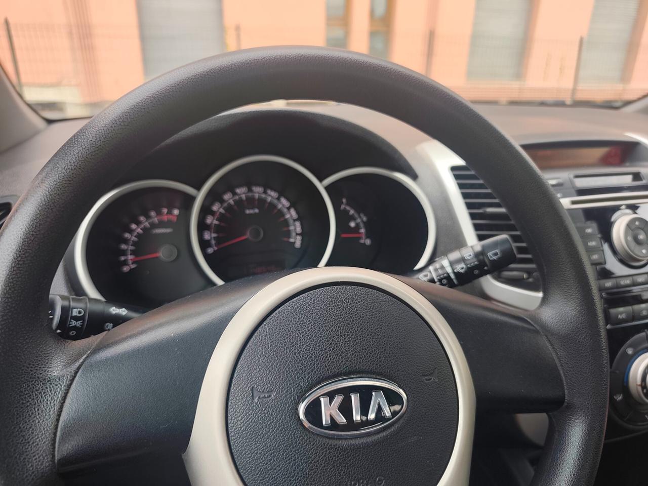 Kia Venga 1.4 Benzina GPL euro 5 neopatentati