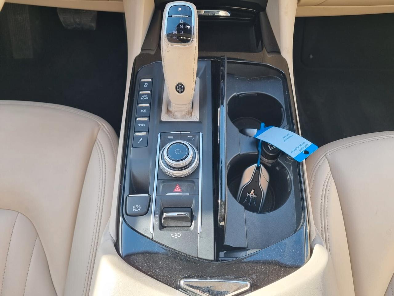 Maserati Levante V6 Diesel 275 CV AWD Granlusso