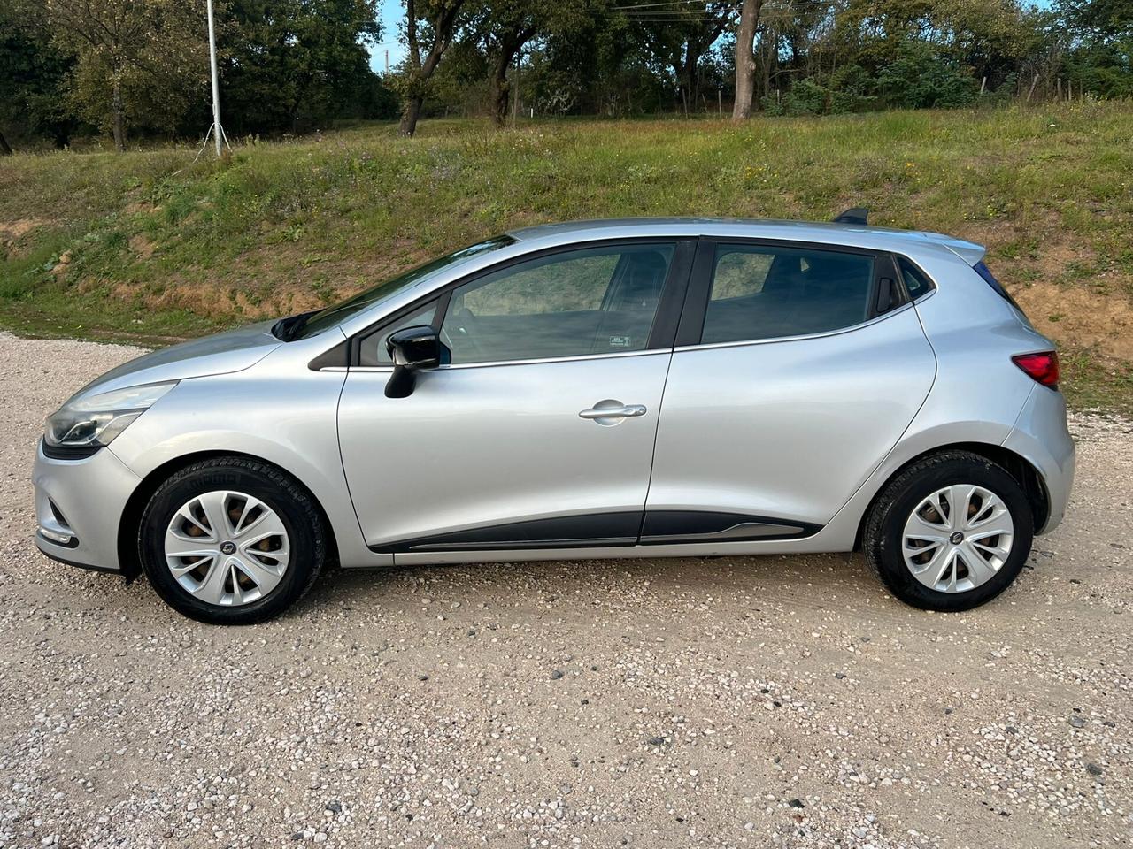 Renault Clio dCi 8V 75 CV Start&Stop 5 porte Energy Intens