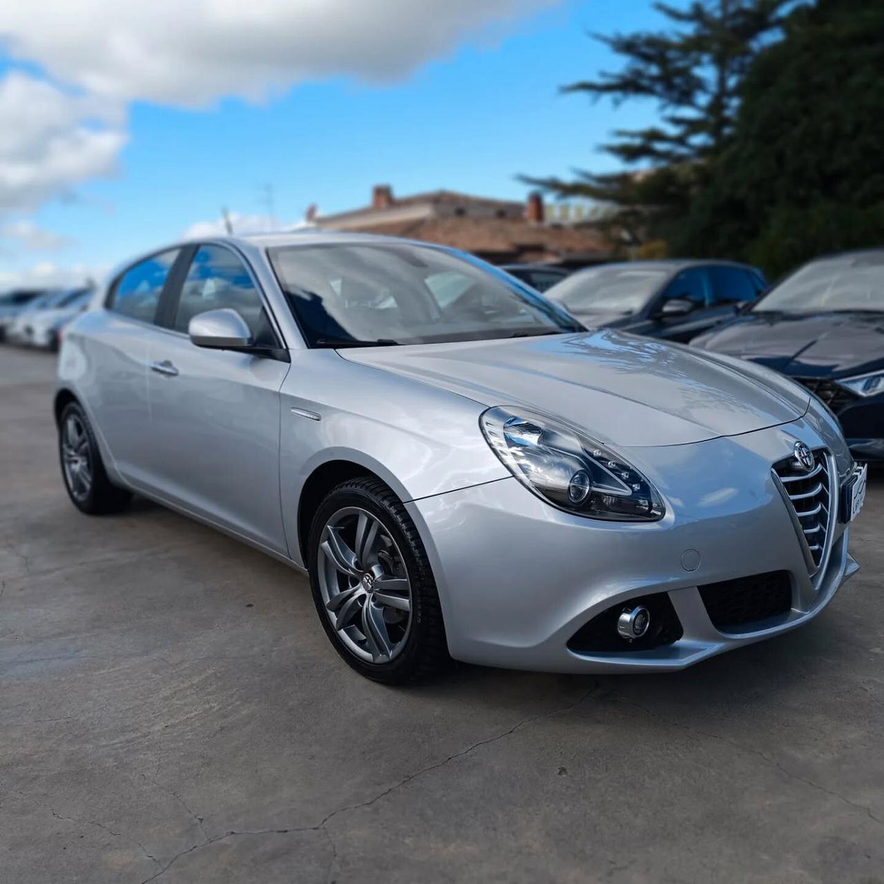 Alfa Romeo Giulietta 1.6 105Cv DISTINCTIVE