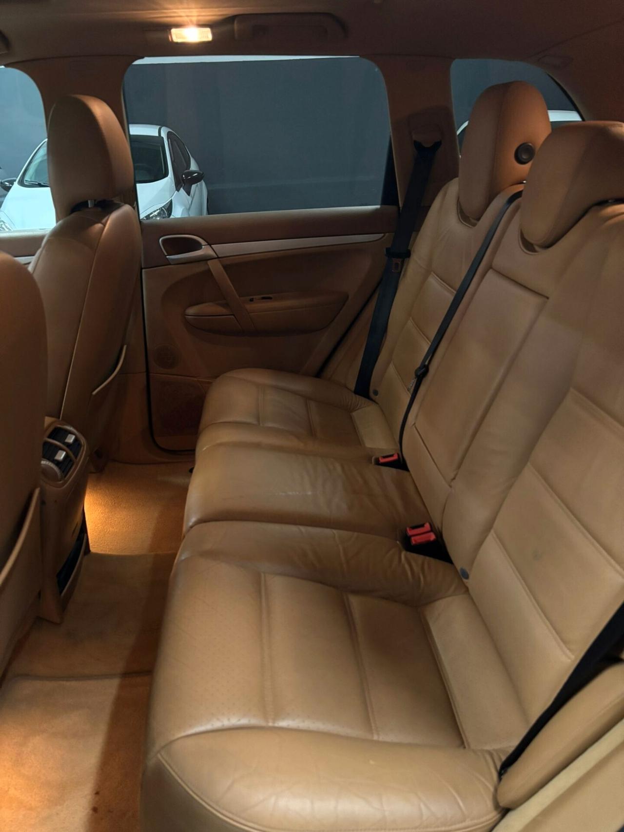 Porsche Cayenne 3.2 V6 cat