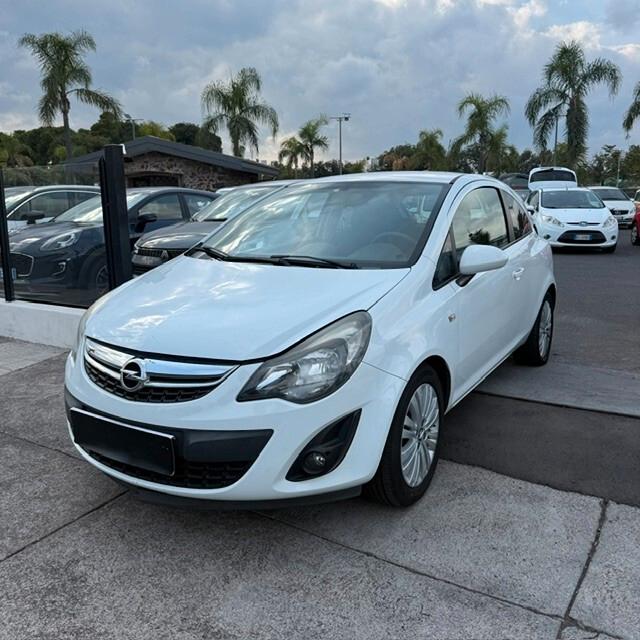 Opel Corsa 1.2 85CV 3 porte GPL-TECH Edition