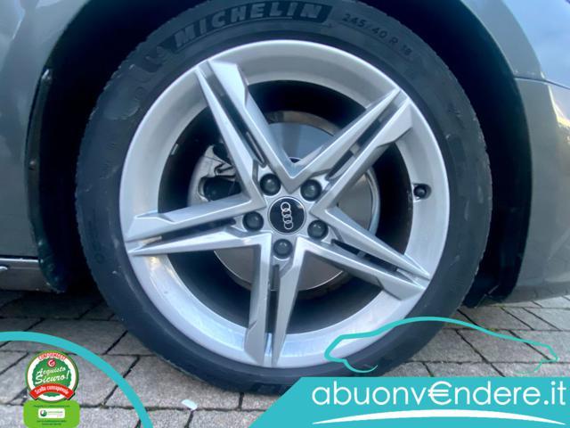 AUDI A4 Avant 35 TDI/163 CV S tronic S line edition