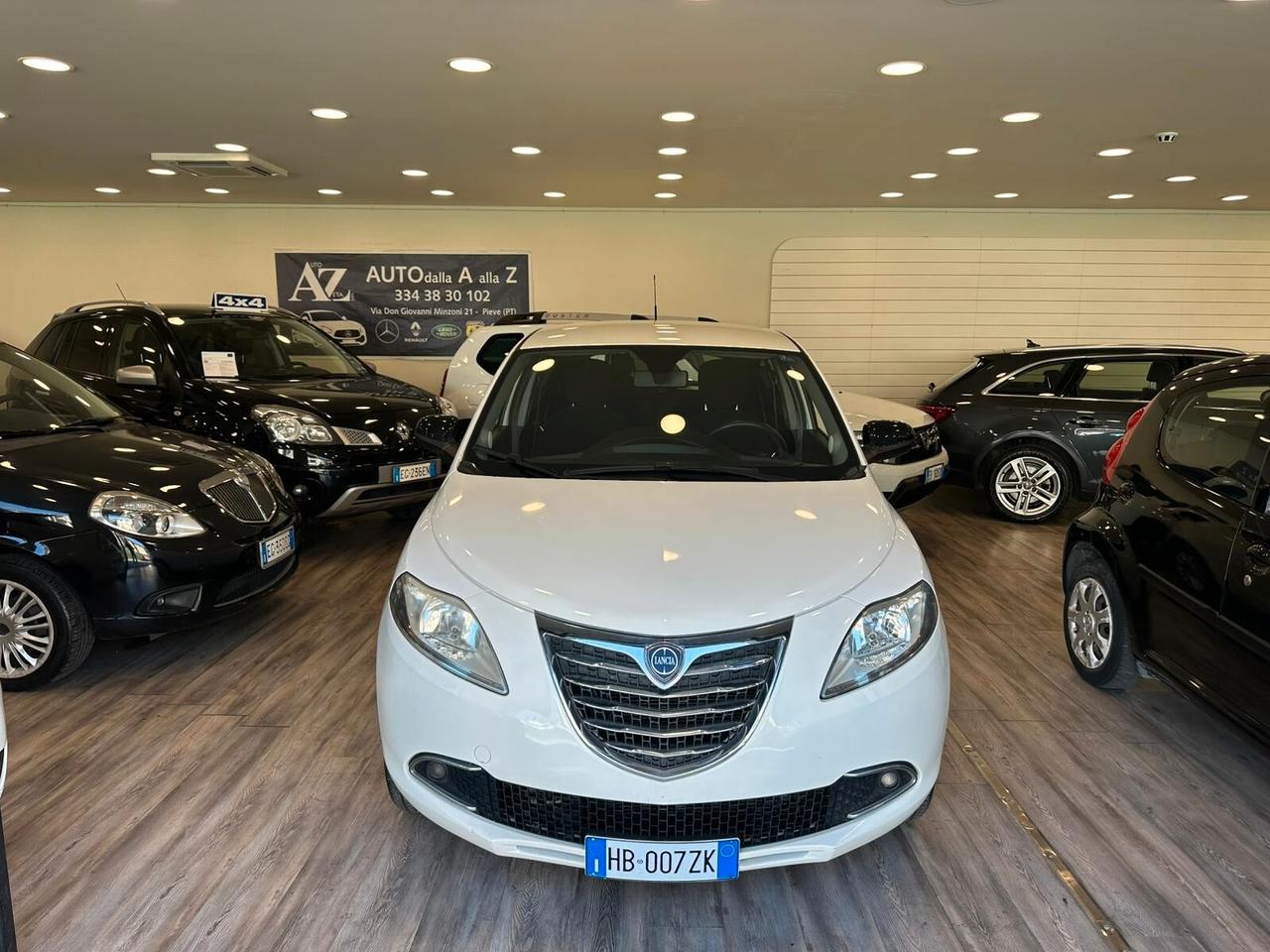 Lancia Ypsilon 0.9 TwinAir 85 CV 5 porte Metano Ecochic Gold