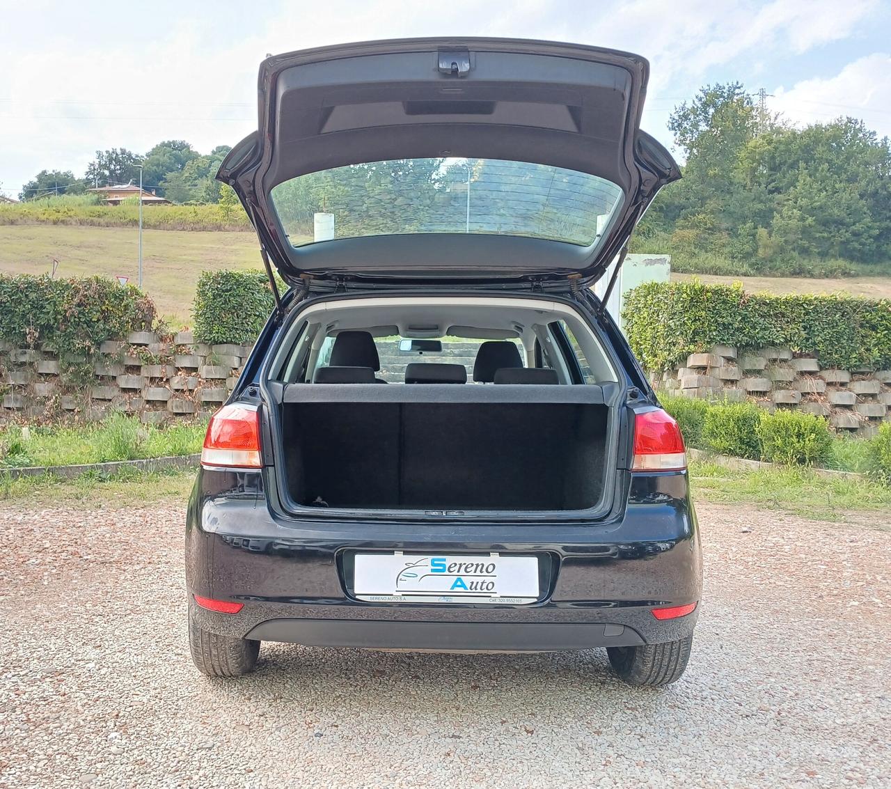 Volkswagen Golf 1.6 5p. Trendline BiFuel