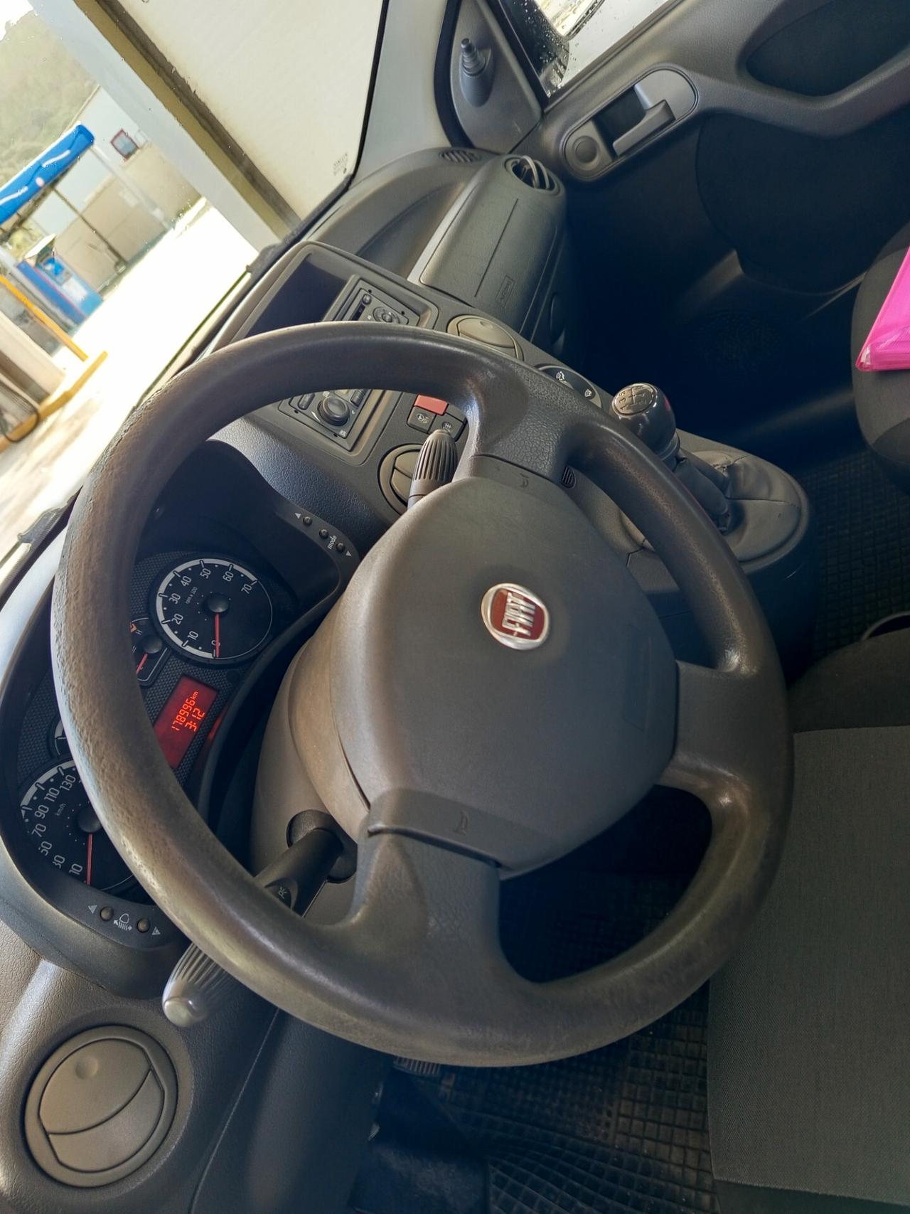 Fiat Panda 1.3 MJT 16V DPF 4x4 Climbing