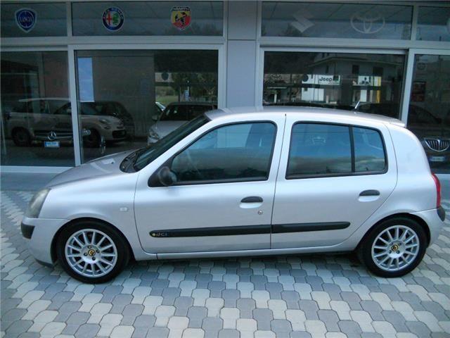 Renault Clio 1.5 dCi 82 CV * SPORTIVA * ALLESTIMENTO RS -TUNING