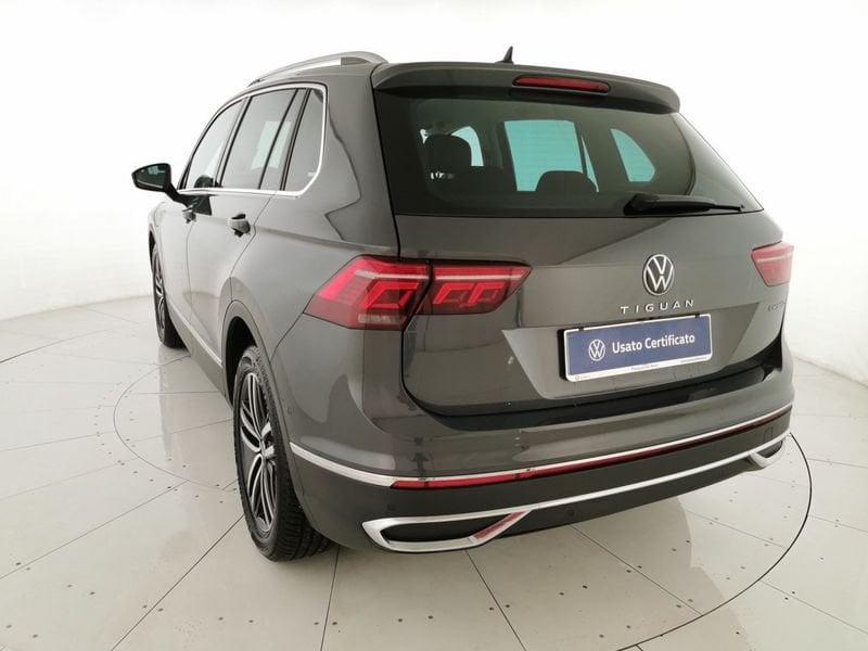 Volkswagen Tiguan 1.4 tsi eh Elegance dsg