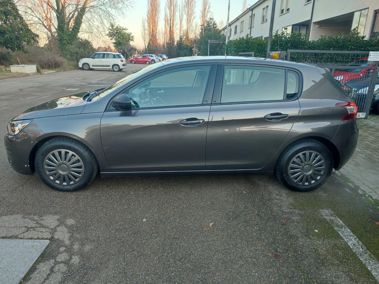 PEUGEOT 308 DEL 2014 TURBO BENZINA EURO6B 8GOMME