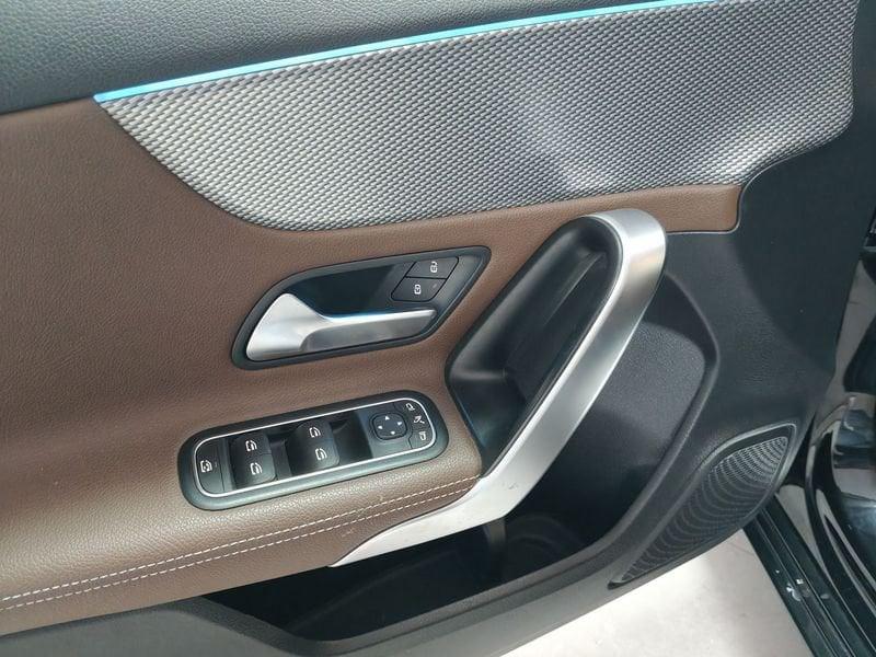 Mercedes-Benz Classe A A 180 d Automatic Sport