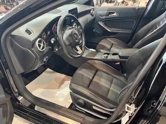 Mercedes-Benz A 200 d Sport Activity edition 4matic auto