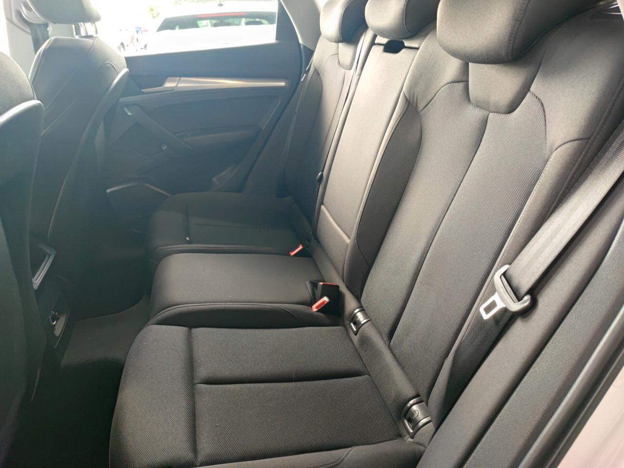 Audi Q5 40 TDI quattro S tronic Business Sport