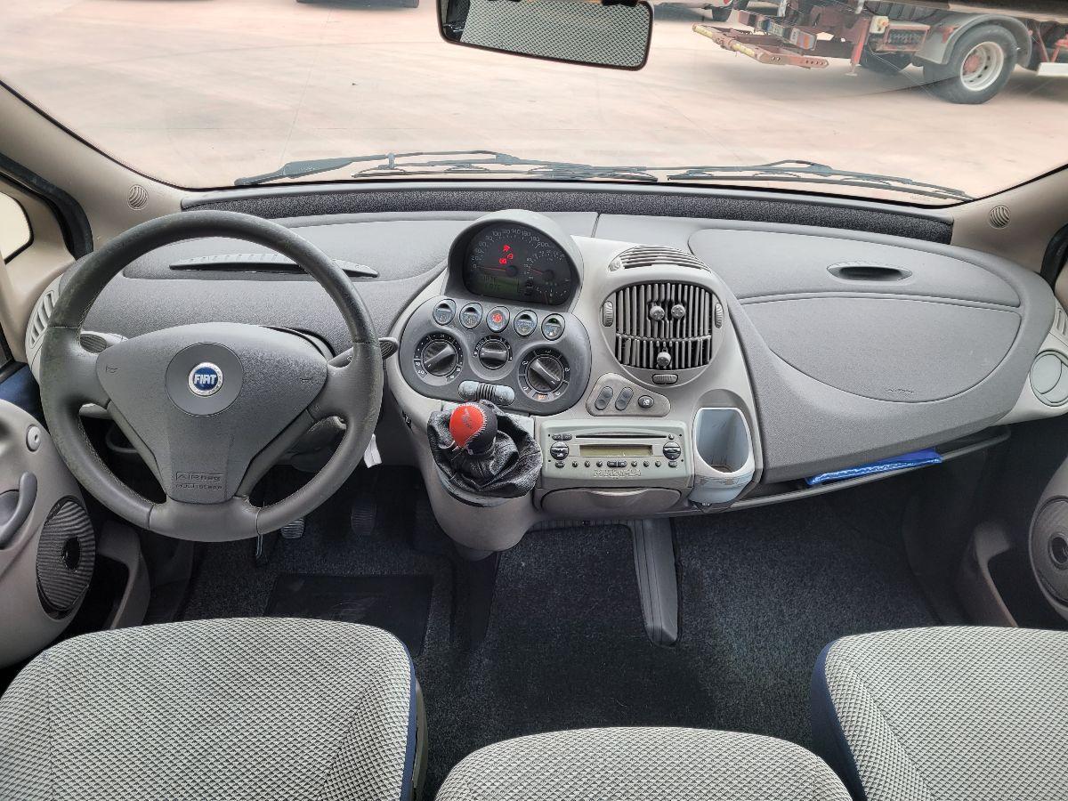 FIAT - Multipla - 1.6 16V Natural Power Fam.