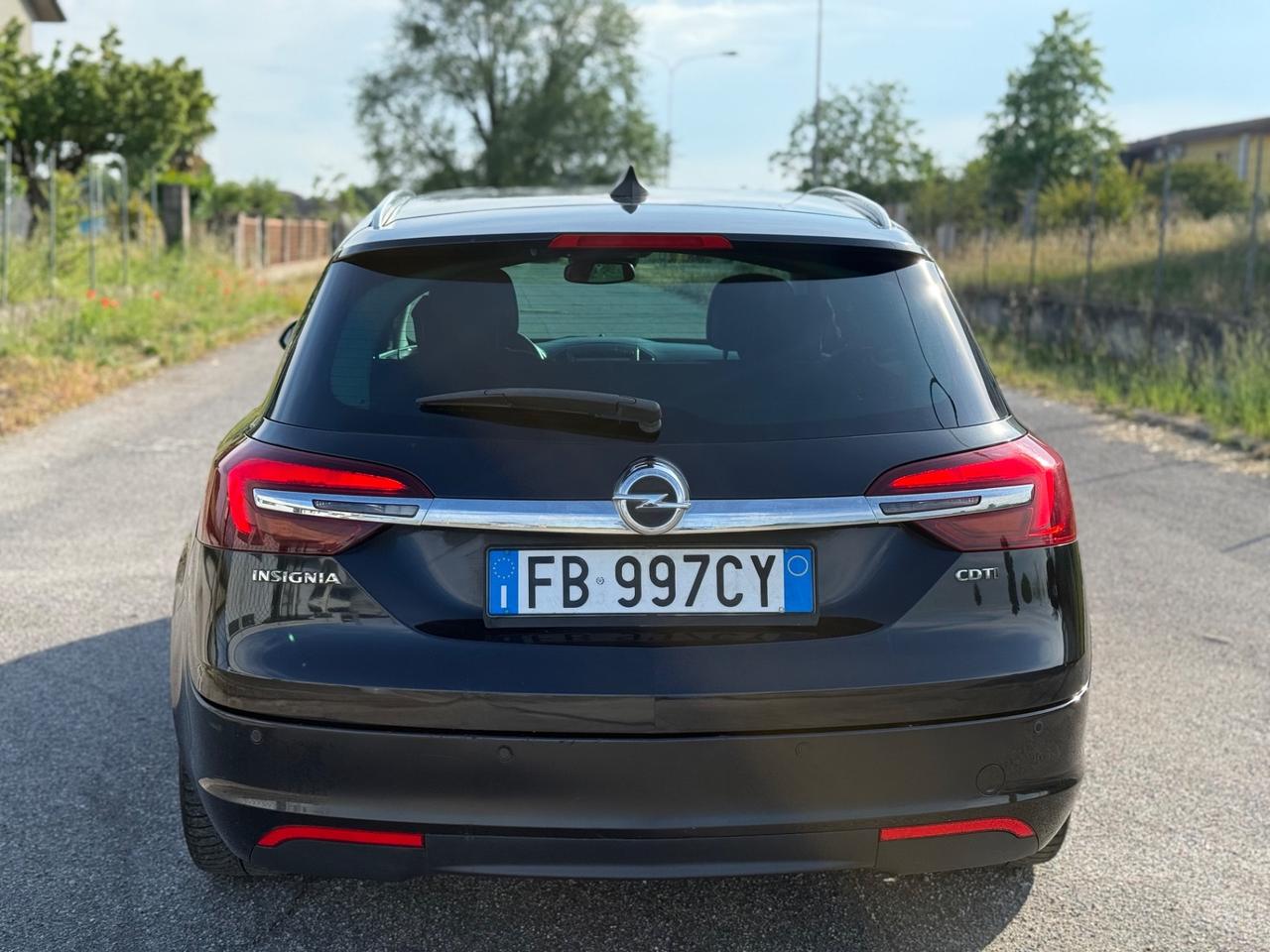 Opel Insignia 1.6 CDTI 136CV Sports Tourer aut. Cosmo