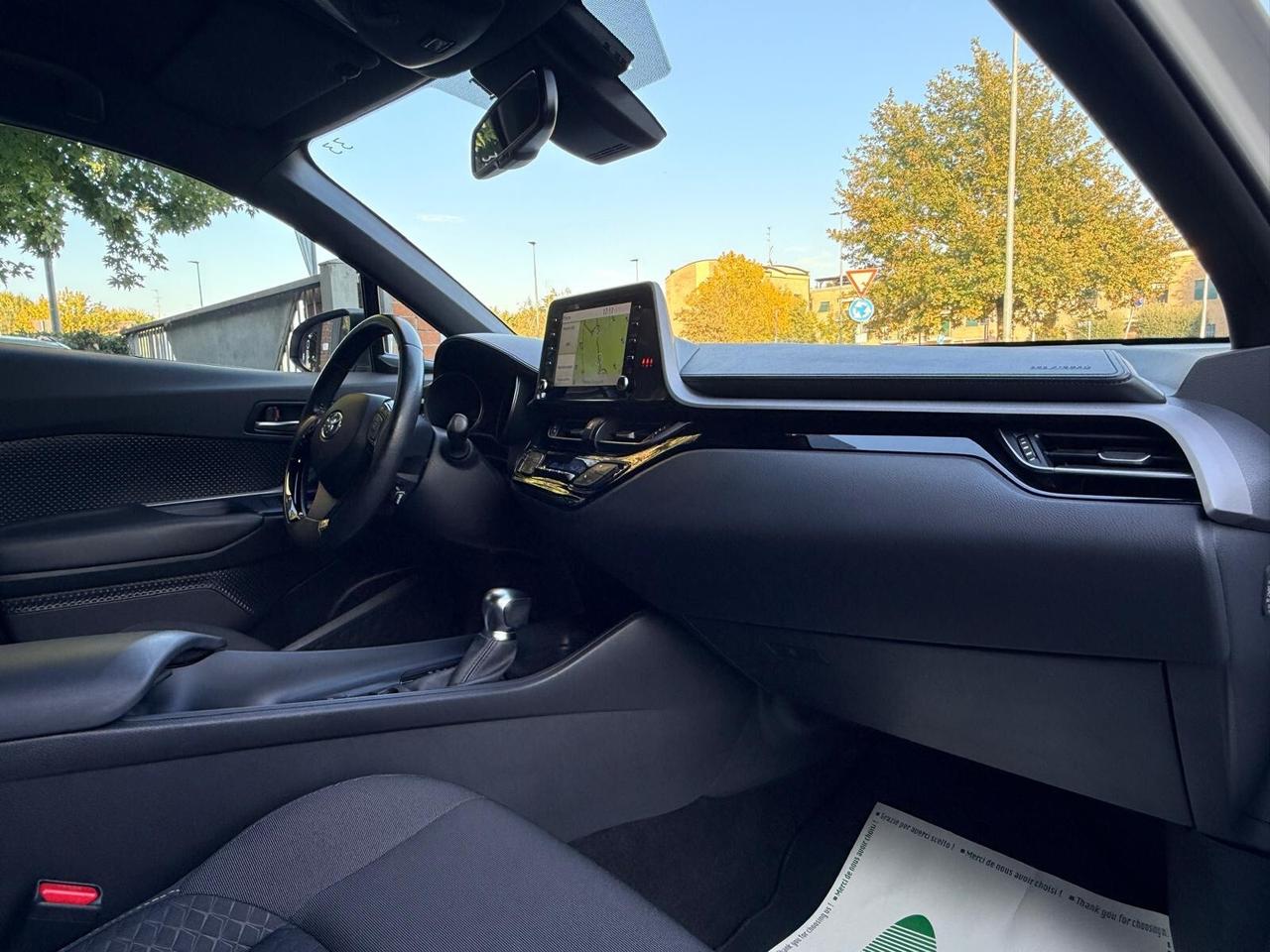 Toyota C-HR 1.8 Hybrid E-CVT Lounge