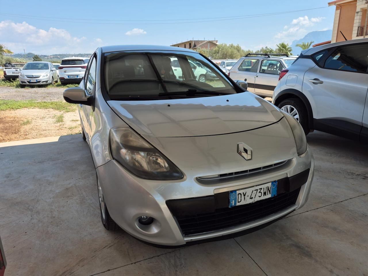 Renault Clio 1.4 16V cat 5 porte Confort Authentique