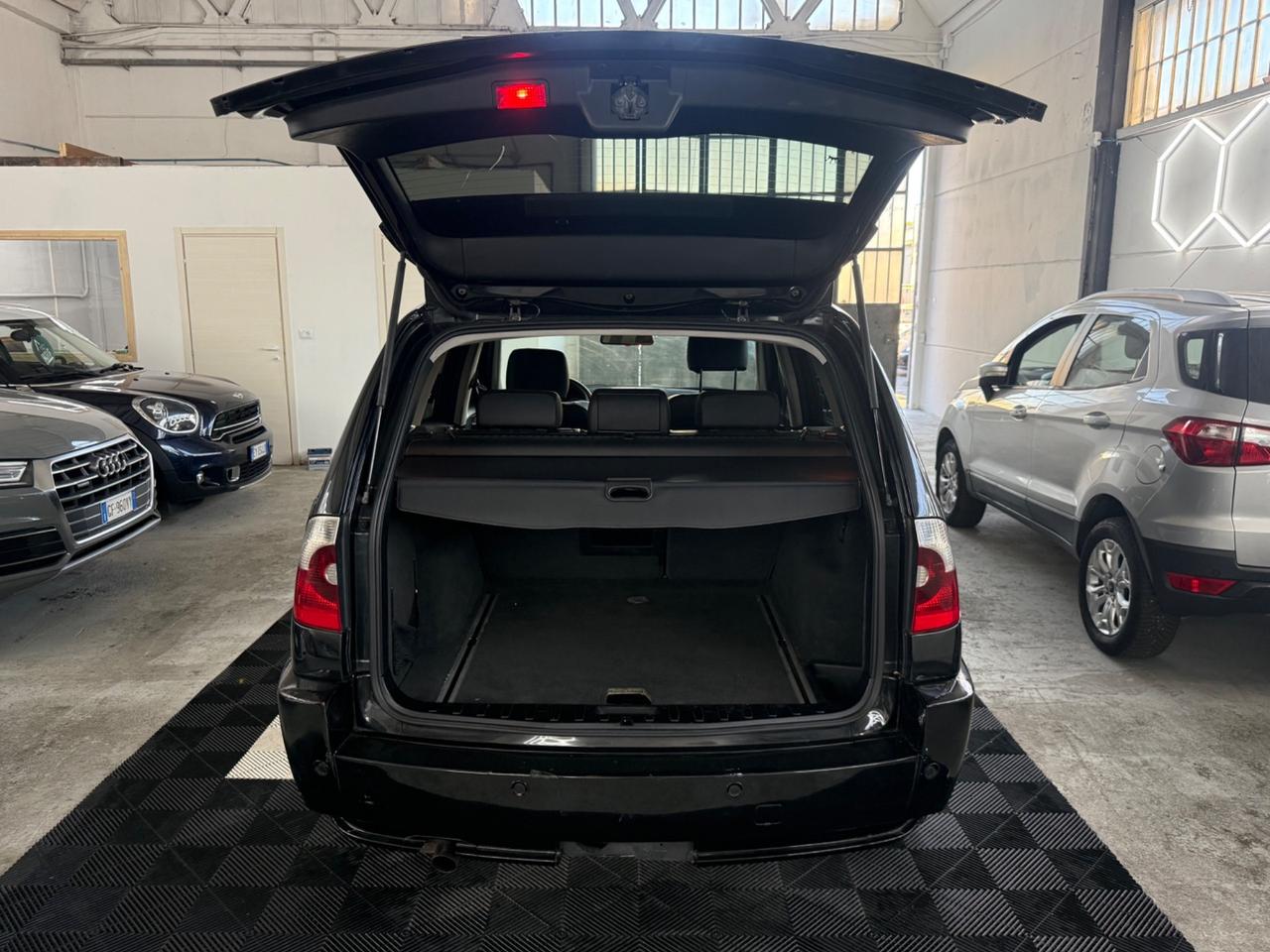 Bmw X3 2.0d cat Futura