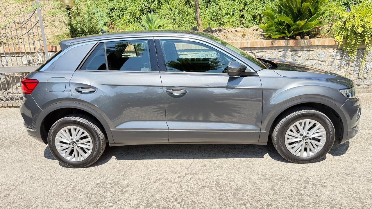 Volkswagen T-Roc 2.0 TDI SCR 150 CV DSG Business BlueMotion Technology