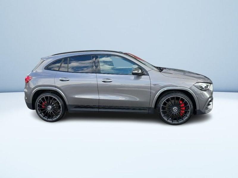Mercedes-Benz GLA 35 AMG Night Package II AMG Line