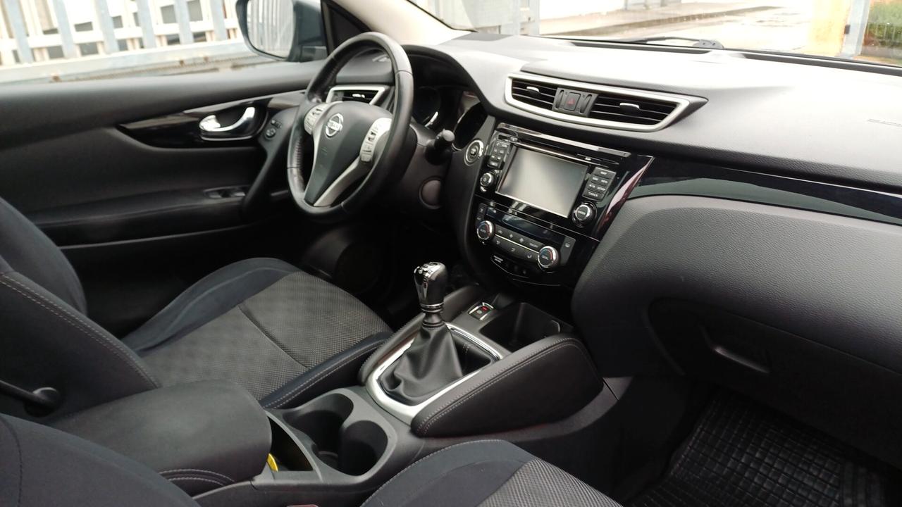 Nissan Qashqai 1.5 dCi N-Connecta