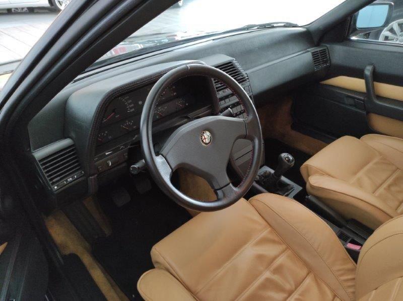 Alfa Romeo 164 3.0i V6 cat Quadrifoglio