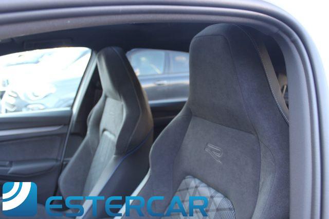 VOLKSWAGEN Golf 8.5 2.0 TDI 150CV DSG R-Line Plus TETTO LED PRONTA