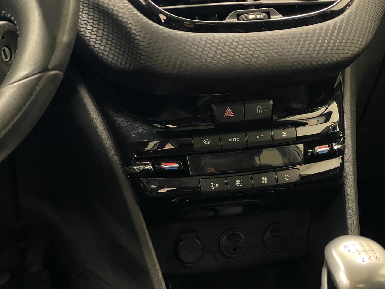 Peugeot 2008 1.6 e-HDi 115 CV Stop&Start Allure