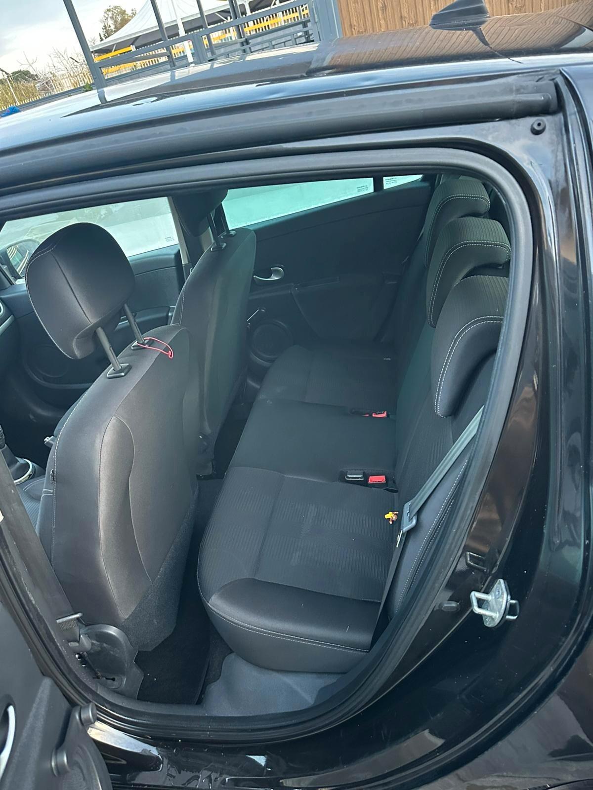 Renault Clio 1.2 16V 5 porte GPL Dynamique