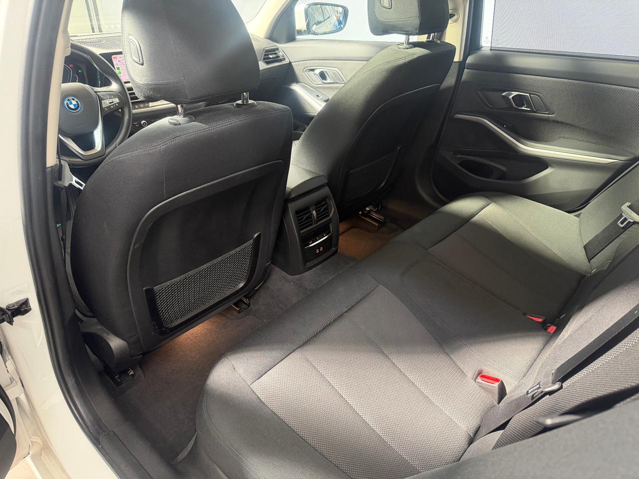 Bmw 320e Touring Business Advantage