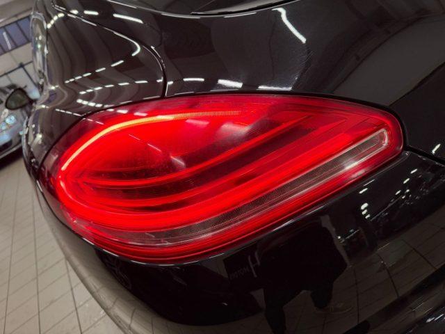 PORSCHE Panamera 3.0 Diesel // SERVICE PORSCHE//