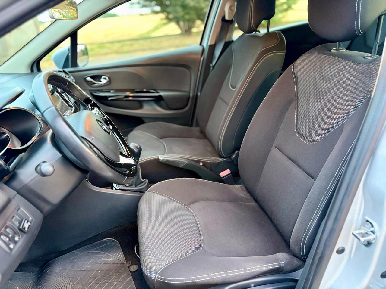 Renault Clio Sporter 1.2 75CV Live