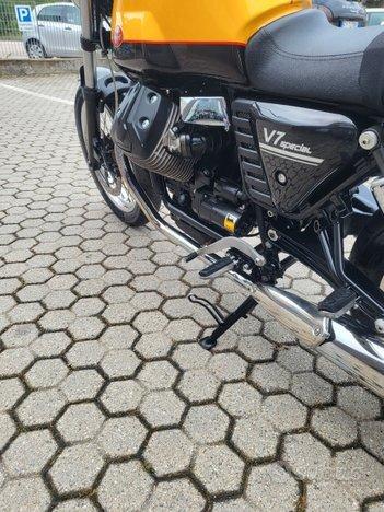 Moto Guzzi V 75 - 2015