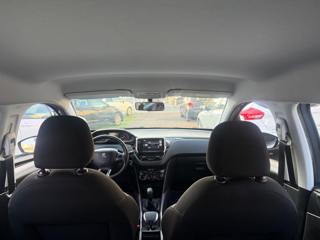 Peugeot 2008 1.6diesel - 2015