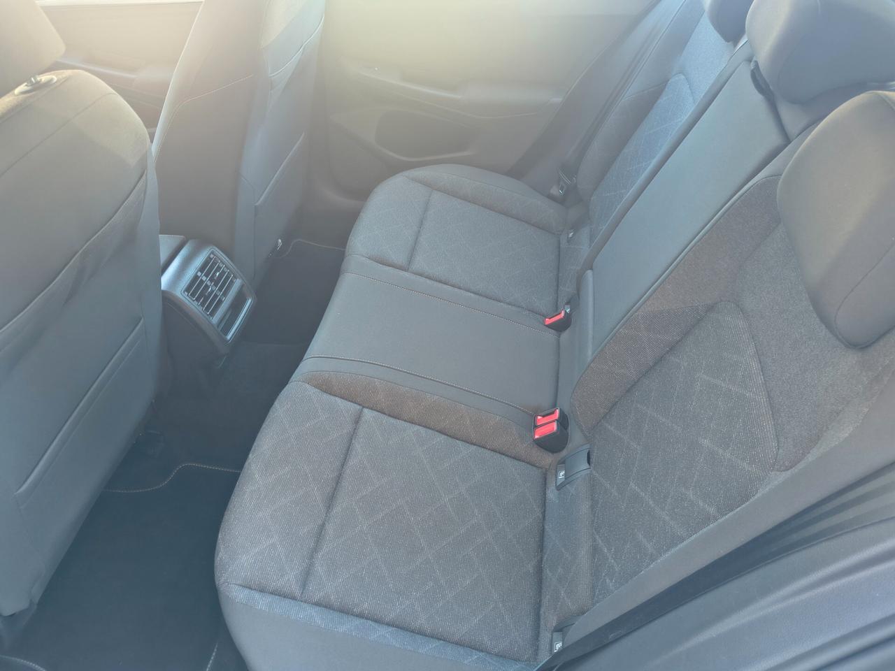VOLKSWAGEN GOLF 2.0 TDI 115 CV LIFE 84.000 KM