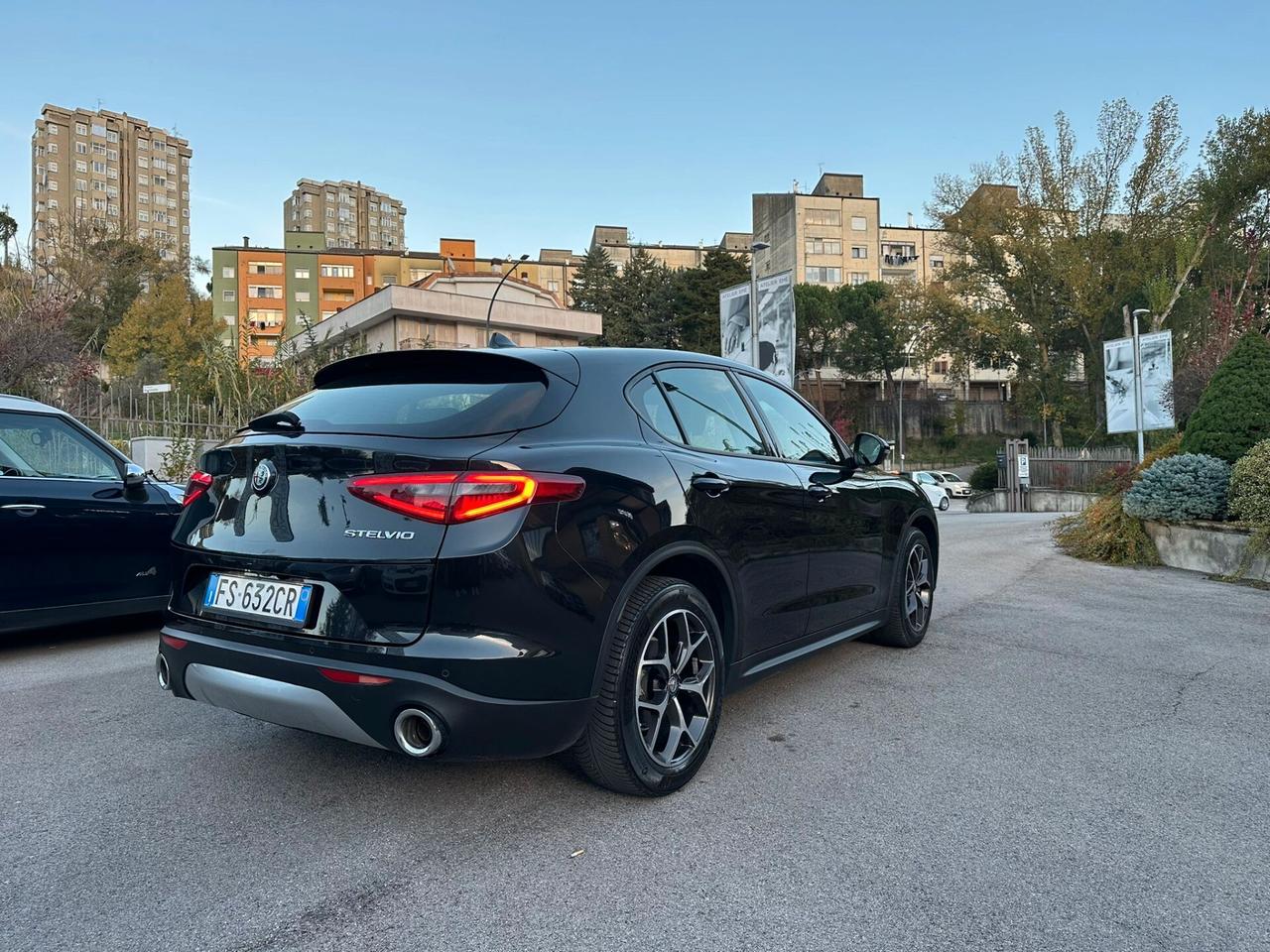 Alfa Romeo Stelvio 2.2 Turbodiesel 180 CV AT8 RWD Super