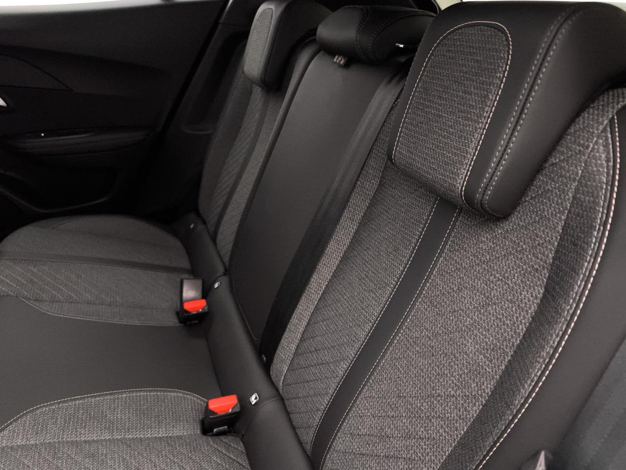 PEUGEOT 2008 II 2023 - 2008 1.2 puretech Allure s&s 100cv