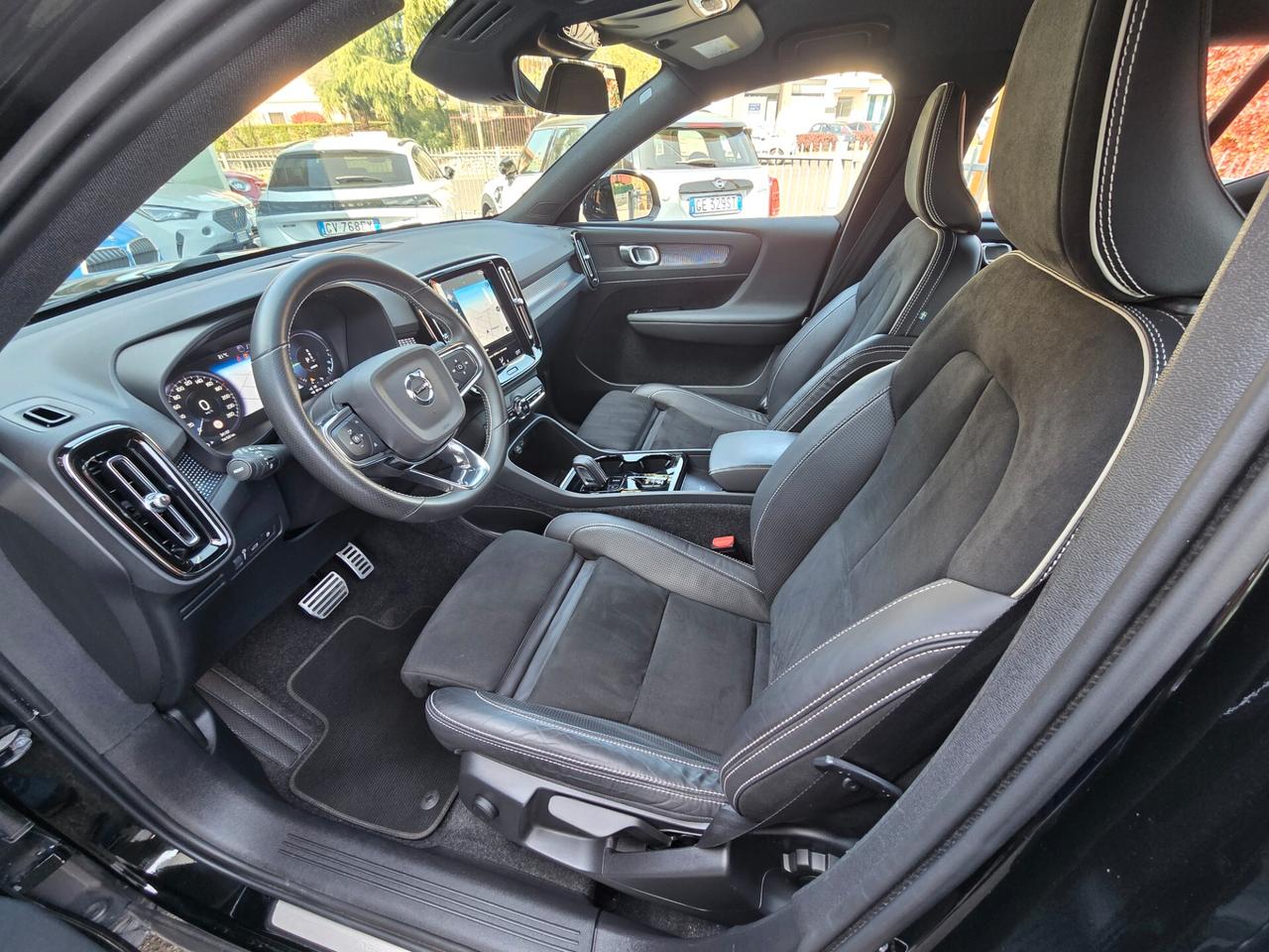 Volvo XC40 T5 Phev R-design AUT.+CAMERA 360°/SERVICE VOLVO