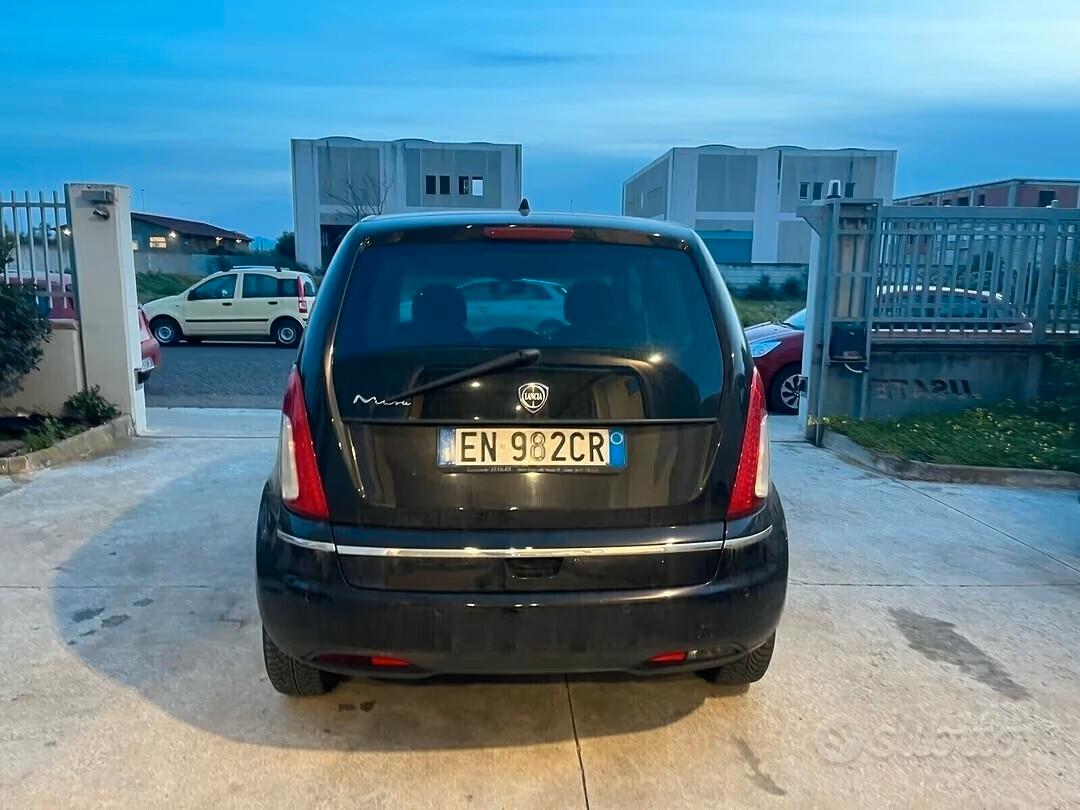 Lancia MUSA 1.3 Mjt 95 CV Diva 2012